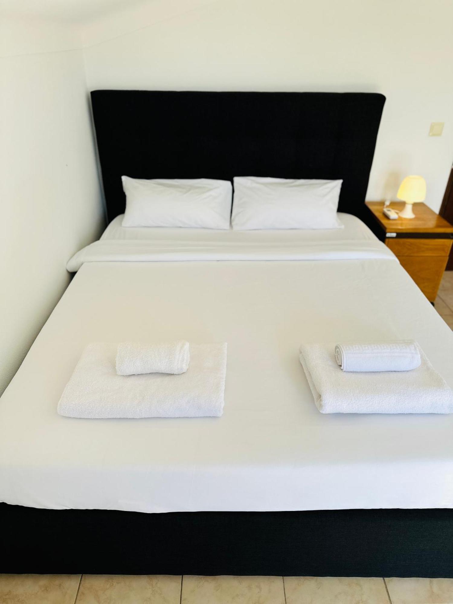 Portimao Central Holiday Hostel ,Algarve Exterior foto